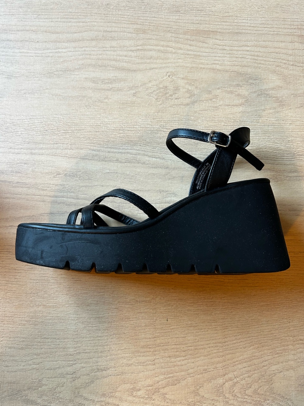 Madden Girl Women’s Black Strappy Square-Toe Heeled Sandals Size 9 - Picture 3 of 7